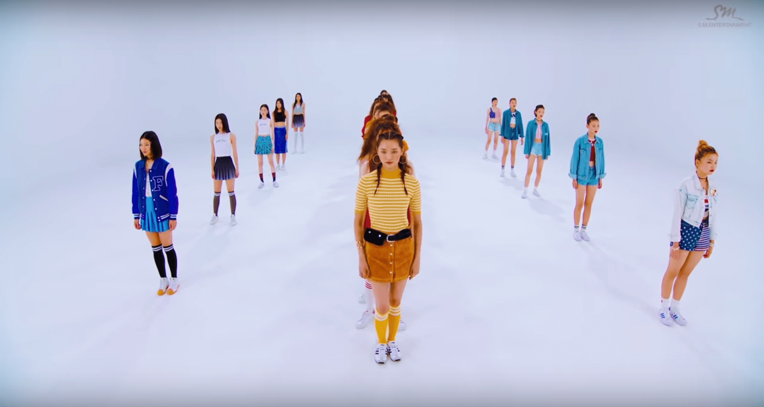 Kpopのmvアートを世界観別で分析してみる Vol 2 80 90年代テイスト編 シリーズ連載 Lina Studio